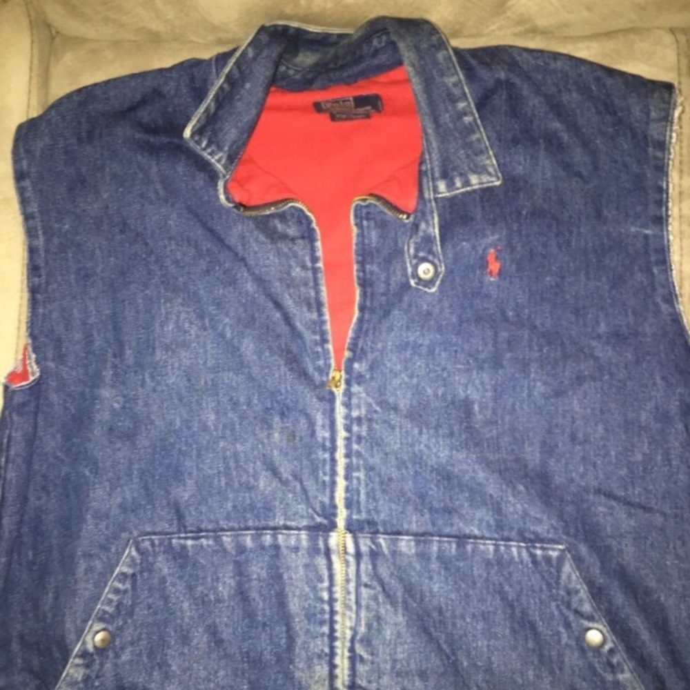 Polo Vest